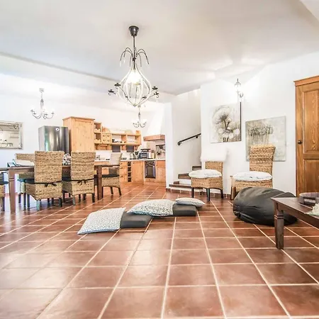 White Stone Villa Rajki